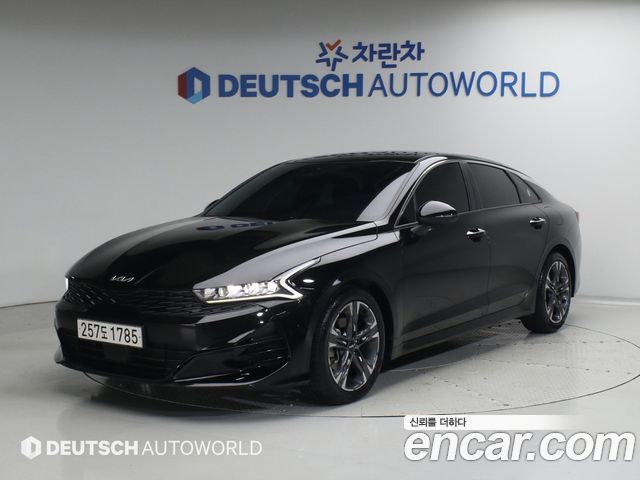 Kia K5 3-го поколения 2.0 Prestige - фото 0