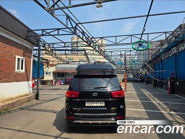 Kia Carnival Новый 7-Seater Hi-Limousine President - фото 1