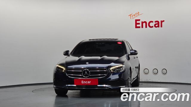 Mercedes-Benz E-Class W213 E250 Avantgarde - фото 2