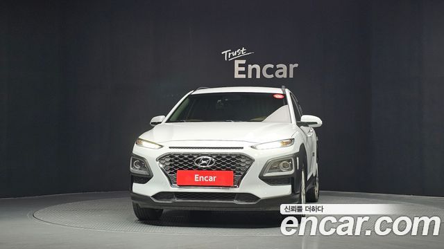 Hyundai Kona 1.6 Turbo 2WD Premium - фото 2
