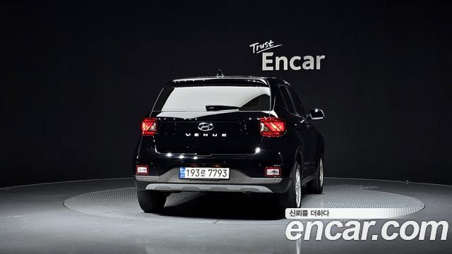 Hyundai Venue 1.6 Modern Plus - фото 3