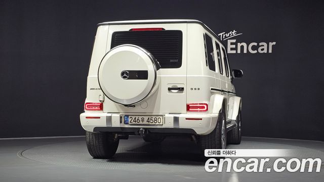 Mercedes-Benz G-Class AMG G63 - фото 3