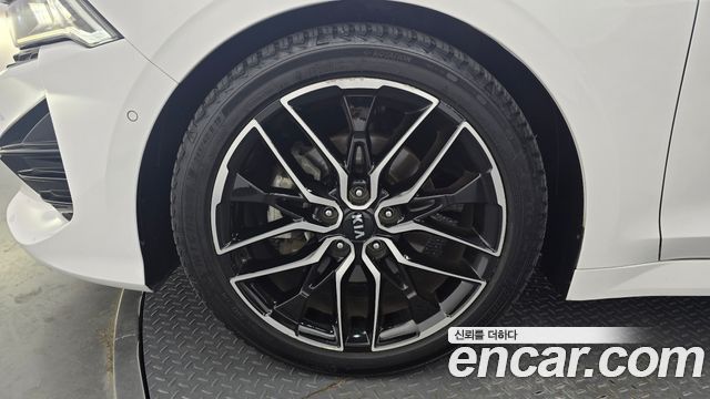 Kia K5 3-го поколения 1.6 Turbo Signature - фото 4