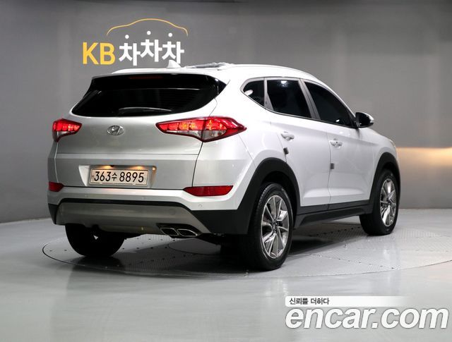 Hyundai Tucson Совершенно новый Diesel 2.0 4WD Modern - фото 2