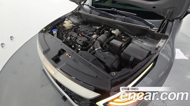 Kia Sportage 5-го поколения Gasoline 1.6 Turbo 2WD Signature - фото 4