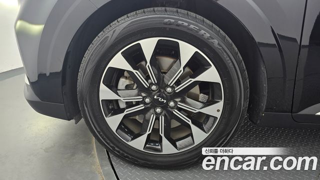 Kia Carnival 4-го поколения 9-Seater Signature - фото 4
