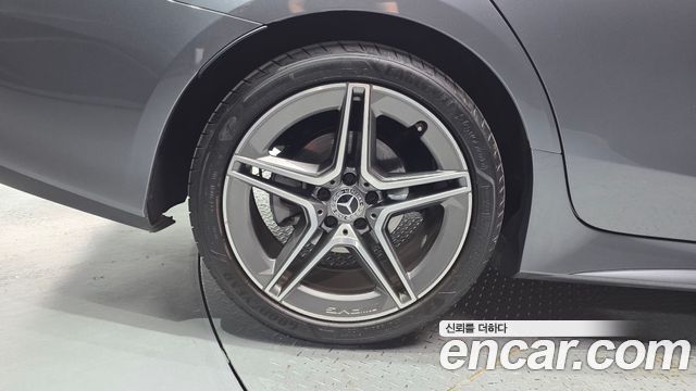 Mercedes-Benz CLS-Class C257 CLS300d AMG Line - фото 3