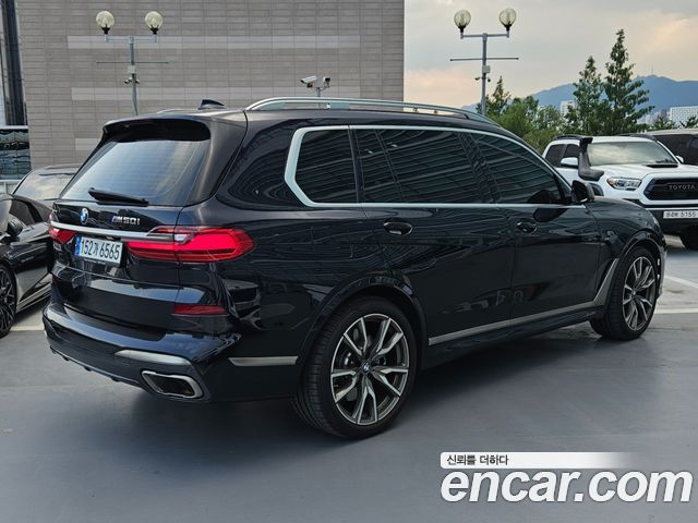 BMW X7 G07 M50i 6STR - фото 1