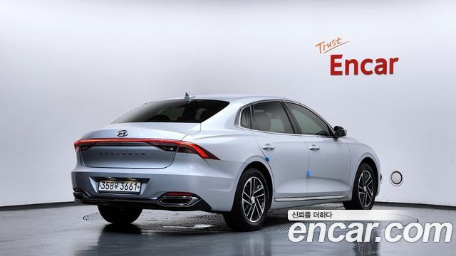 Hyundai Grandeur Новый IG 3.0 LPi (Taxi) example - фото 1