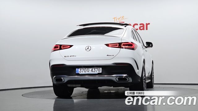 Mercedes-Benz GLE-Class W167 GLE400d 4MATIC Coupe - фото 3