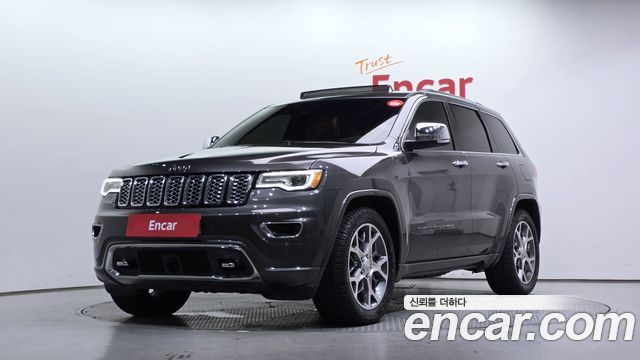 Jeep Cherokee 3.6 Overland WK2 - фото 0