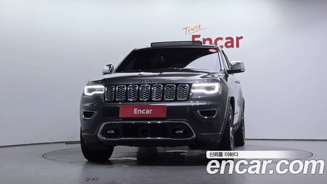 Jeep Cherokee 3.6 Overland WK2 - фото 2