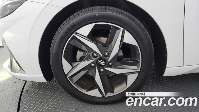 Hyundai Avante CN7 1.6 Inspiration - фото 4
