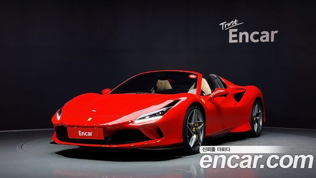 Ferrari F8 3.9 V8 - фото 0