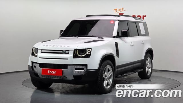 Land Rover Defender L663 110 D250 SE - фото 0