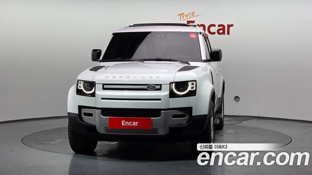 Land Rover Defender L663 110 D250 SE - фото 2