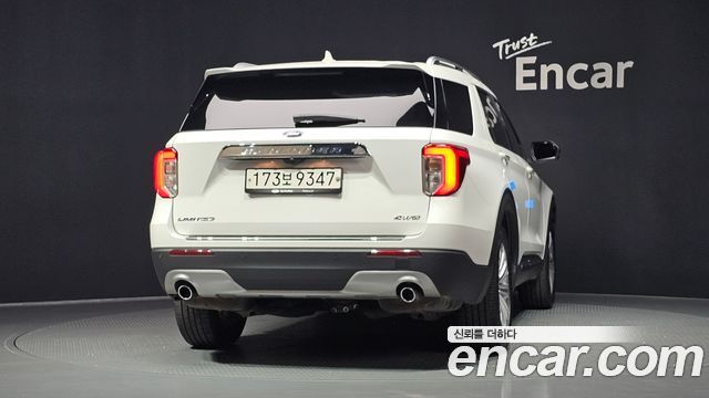 Ford Explorer 6-го поколения 2.3 LimIted 4WD - фото 3