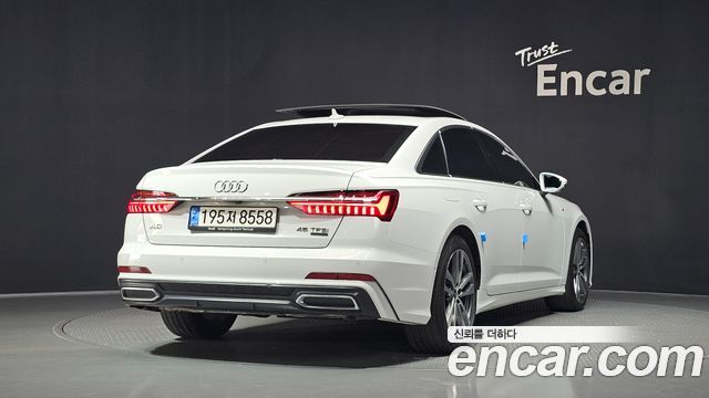 Audi A6 C8 45 TFSI Quattro Premium - фото 1