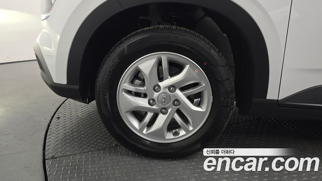 Hyundai Venue 1,6 Premium - фото 4