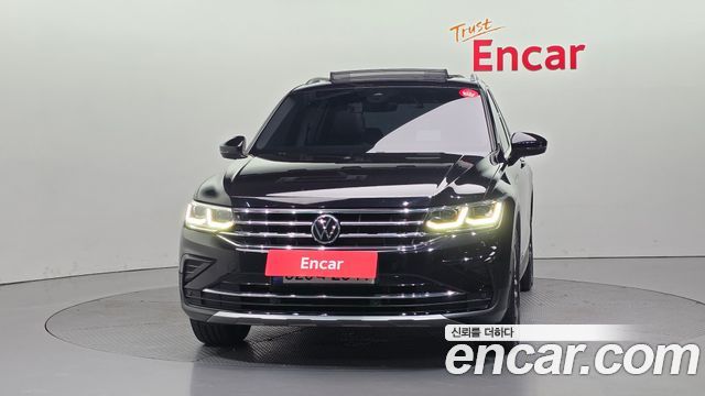 Volkswagen Tiguan 2-го поколения 2.0 TDI Prestige - фото 2