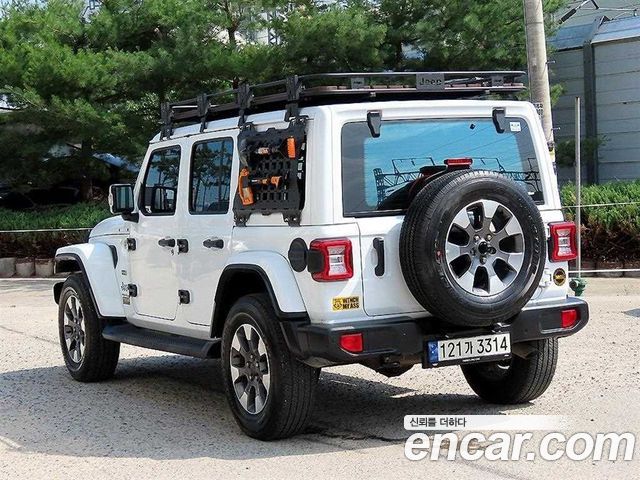 Jeep Wrangler JL 2.0 Overland 4Door - фото 2