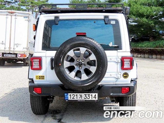 Jeep Wrangler JL 2.0 Overland 4Door - фото 3