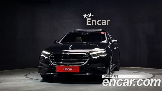 Mercedes-Benz E-Class W214 E300 4MATIC Exclusive - фото 2