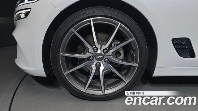 Genesis G70 Новый Gasoline 2.0T 2WD - фото 4