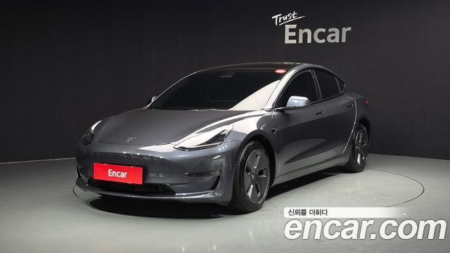 Tesla Model 3 Long Range AWD - фото 0