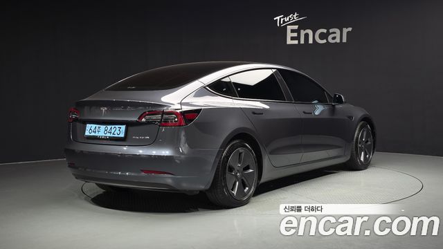 Tesla Model 3 Long Range AWD - фото 1
