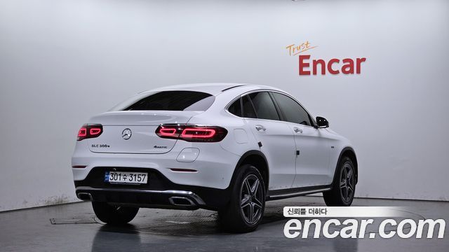 Mercedes-Benz GLC-Class X253 GLC300e 4MATIC Coupe - фото 1