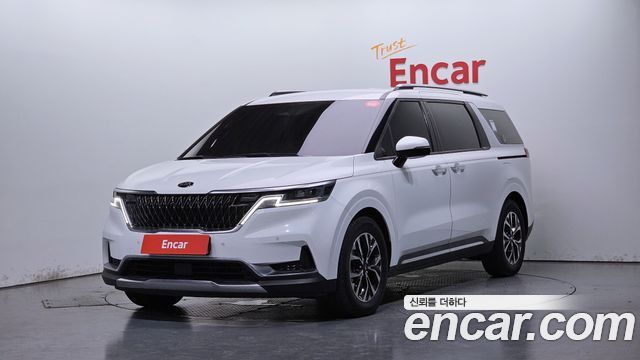 Kia Carnival 4-го поколения 9-Seater Noblesse - фото 0