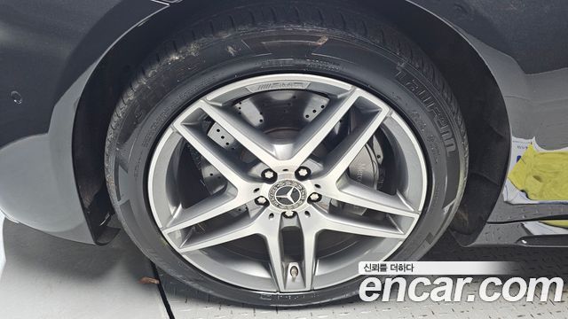 Mercedes-Benz S-Class W222 S350 d 4MATIC AMG Line - фото 3