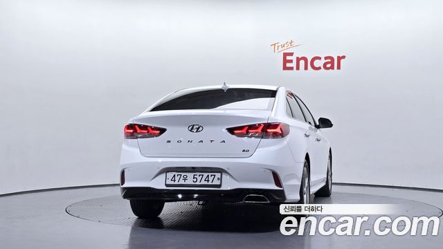 Hyundai Sonata 2.0 Modern - фото 3