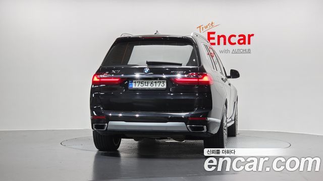 BMW X7 G07 xDrive 40d Design Pure Excellence 6-Seater - фото 2