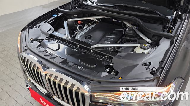 BMW X7 G07 xDrive 40d Design Pure Excellence 6-Seater - фото 4