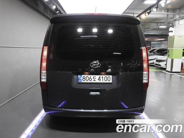 Hyundai Staria Cargo 3-Seater Modern - фото 3