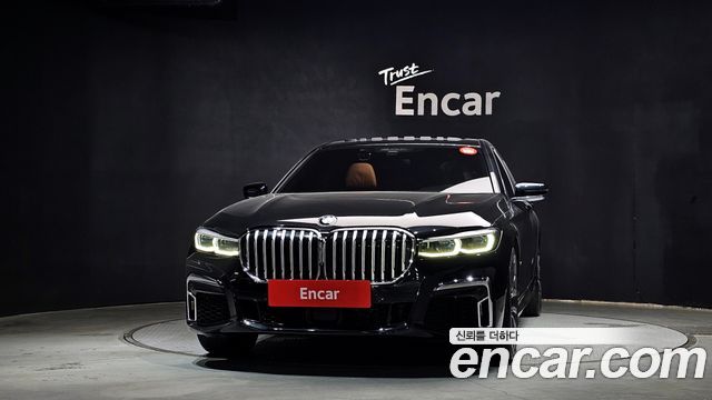 BMW 7-Series G11 740i M Sport - фото 2
