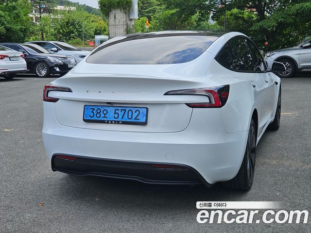 Tesla Model 3 RWD - фото 4