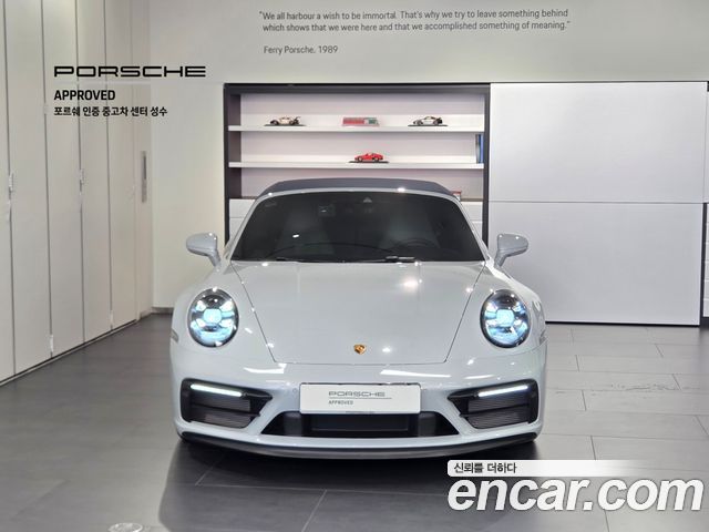 Porsche 911 Carrera 4 GTS Cabriolet - фото 2