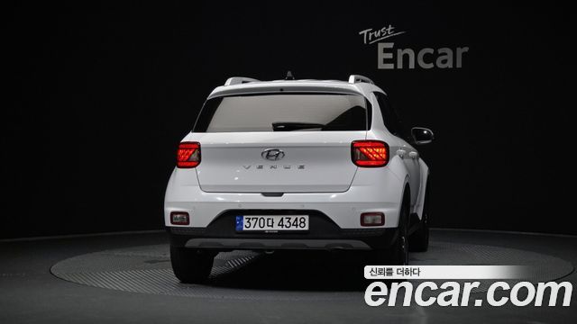 Hyundai Venue 1.6 Modern - фото 3