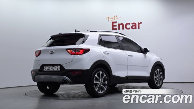 Kia Stonic 1.4 Prestige - фото 1