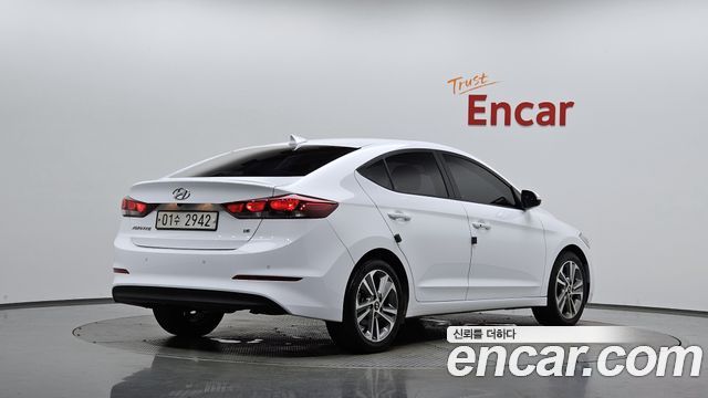 Hyundai Avante AD 1.6 GDI Value Plus - фото 0
