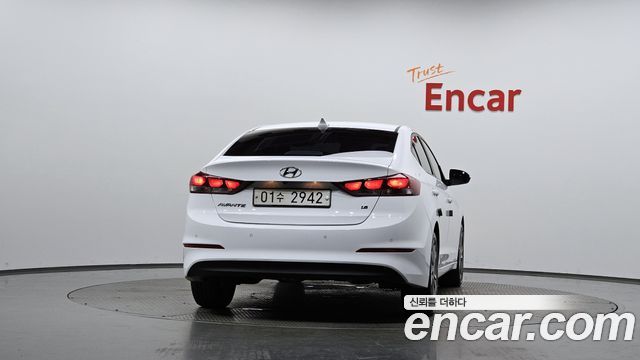 Hyundai Avante AD 1.6 GDI Value Plus - фото 2