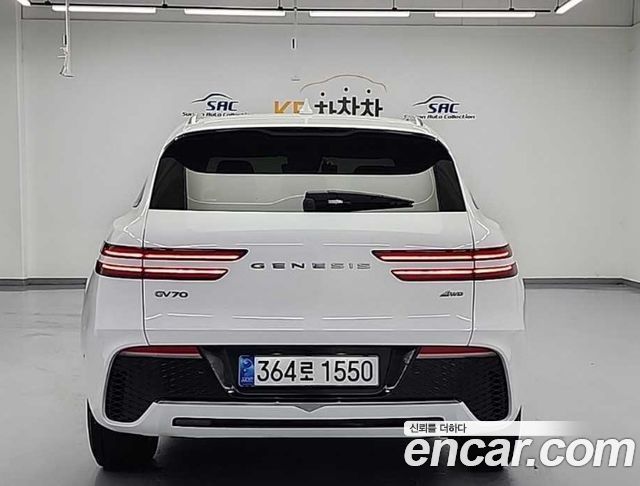 Genesis GV70 2.2 Diesel AWD - фото 2