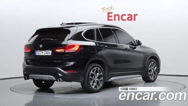 BMW X1 F48 xDrive 20i xLine - фото 1