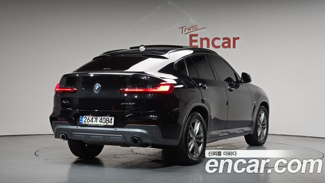 BMW X4 G02 xDrive20i M Sport X - фото 0