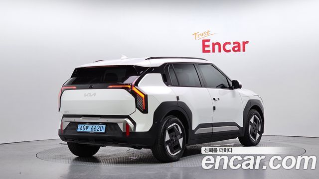 Kia EV3 Long Range 2WD Earth - фото 0