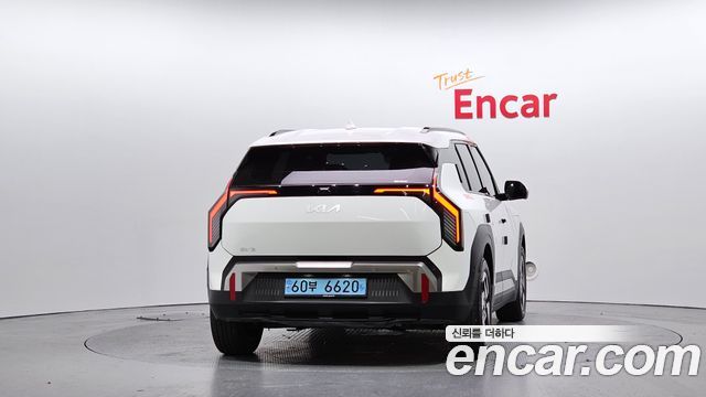 Kia EV3 Long Range 2WD Earth - фото 2