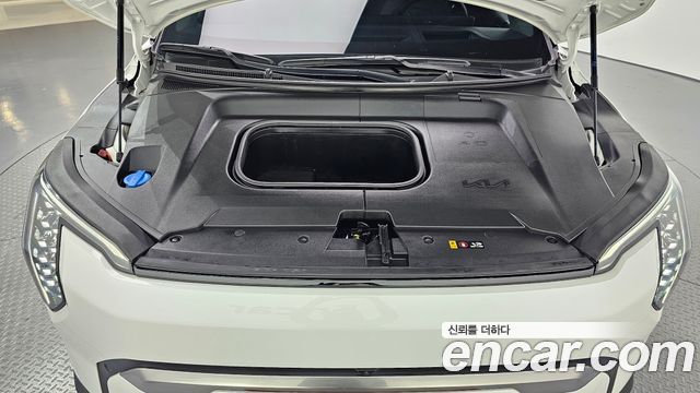 Kia EV3 Long Range 2WD Earth - фото 4